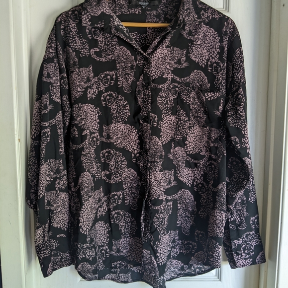 FREE with purchase over $30 🤩Guess leopard print blouse - Medium - Picture 1 of 4